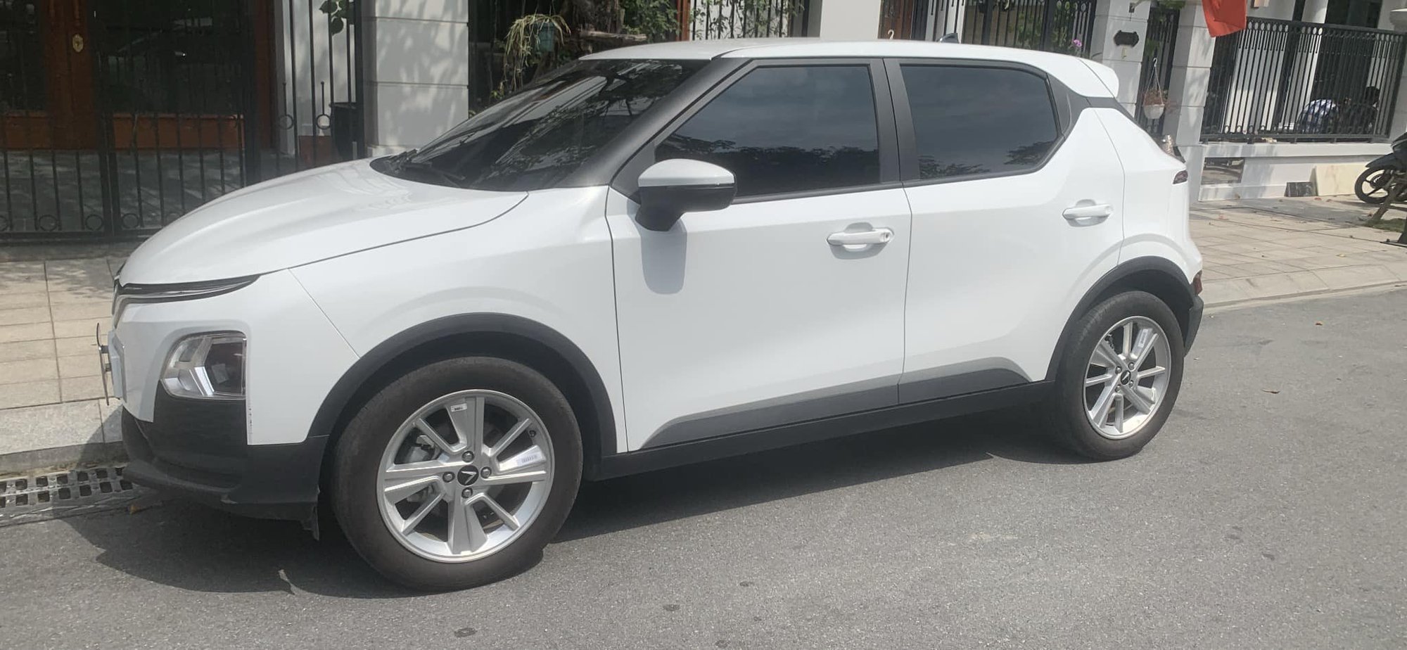 Đánh giá xe VF5 từ người dùng, Đánh giá xe VF5 từ người dùng Trải nghiệm thực tế và tương lai xe điện Việt Nam, Vinfast Mỹ Đình | Đại lý xe ô tô Vinfast chính hãng uy tín tại Hà Nội