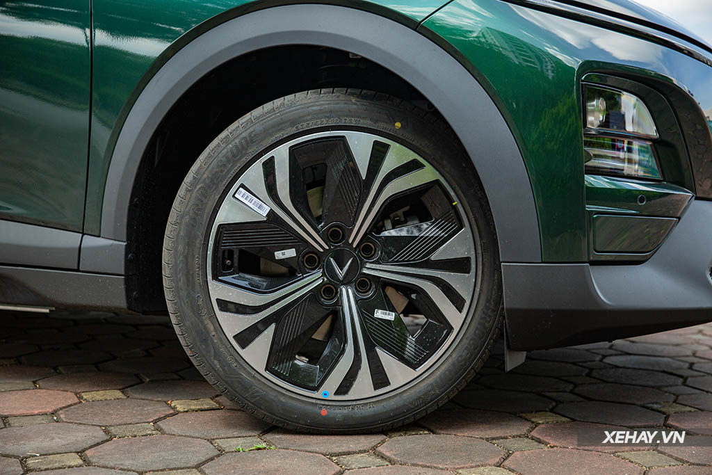 đánh giá xe vf6, Đánh giá xe VF6 SUV Điện &#8211; Trải Nghiệm Lái &amp; Công Nghệ Tiên Tiến, Vinfast Mỹ Đình | Đại lý xe ô tô Vinfast chính hãng uy tín tại Hà Nội