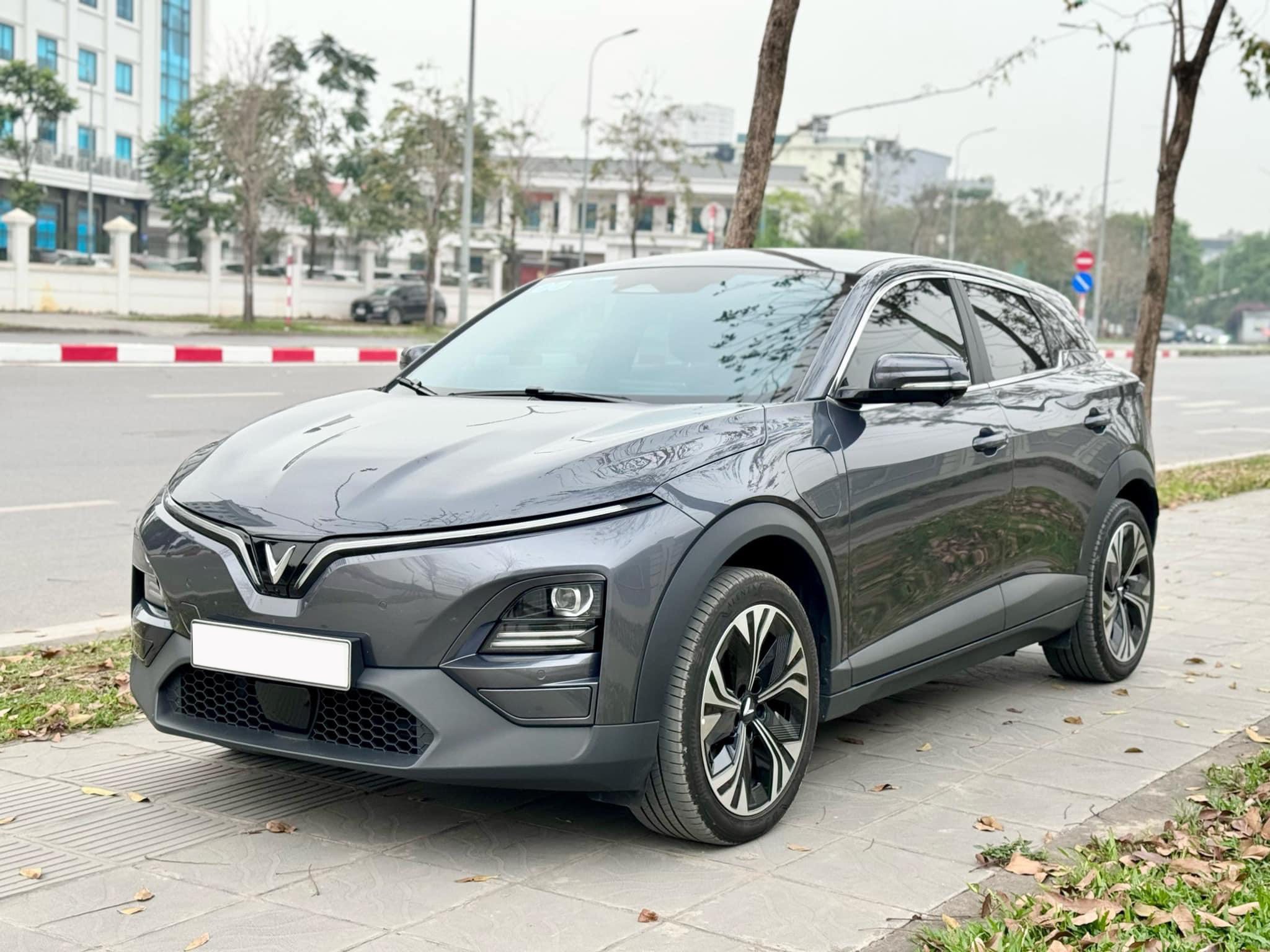 Đánh giá xe VF6 từ người dùng, Đánh giá xe VF6 từ người dùng Trải nghiệm thực tế và triển vọng tương lai, Vinfast Mỹ Đình | Đại lý xe ô tô Vinfast chính hãng uy tín tại Hà Nội