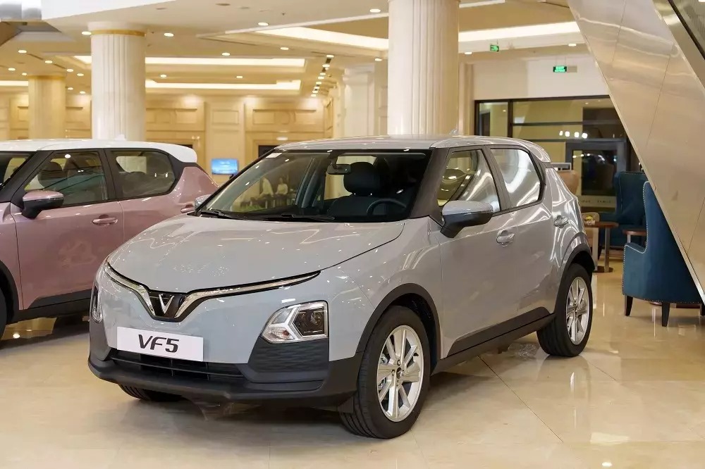 VinFast áp đảo thị trường ô tô điện nửa đầu năm 2025, VinFast áp đảo thị trường ô tô điện nửa đầu năm 2025 – Đột phá từ những con số ấn tượng, Vinfast Mỹ Đình | Đại lý xe ô tô Vinfast chính hãng uy tín tại Hà Nội