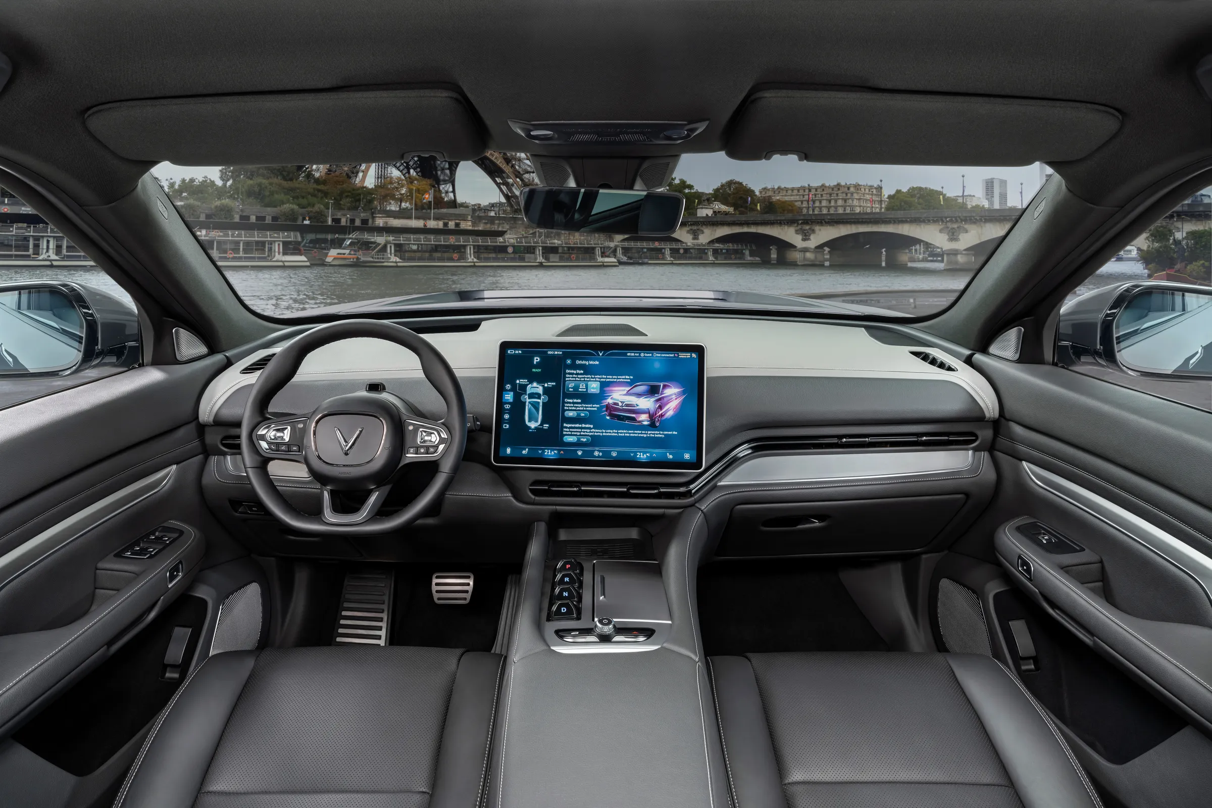 vf9, Kh&aacute;m Ph&aacute; Chiếc Xe Điện Vf9 – Tương Lai Của Ng&agrave;nh &Ocirc; T&ocirc;, Vinfast Mỹ Đ&igrave;nh | Đại l&yacute; xe &ocirc; t&ocirc; Vinfast ch&iacute;nh h&atilde;ng uy t&iacute;n tại H&agrave; Nội