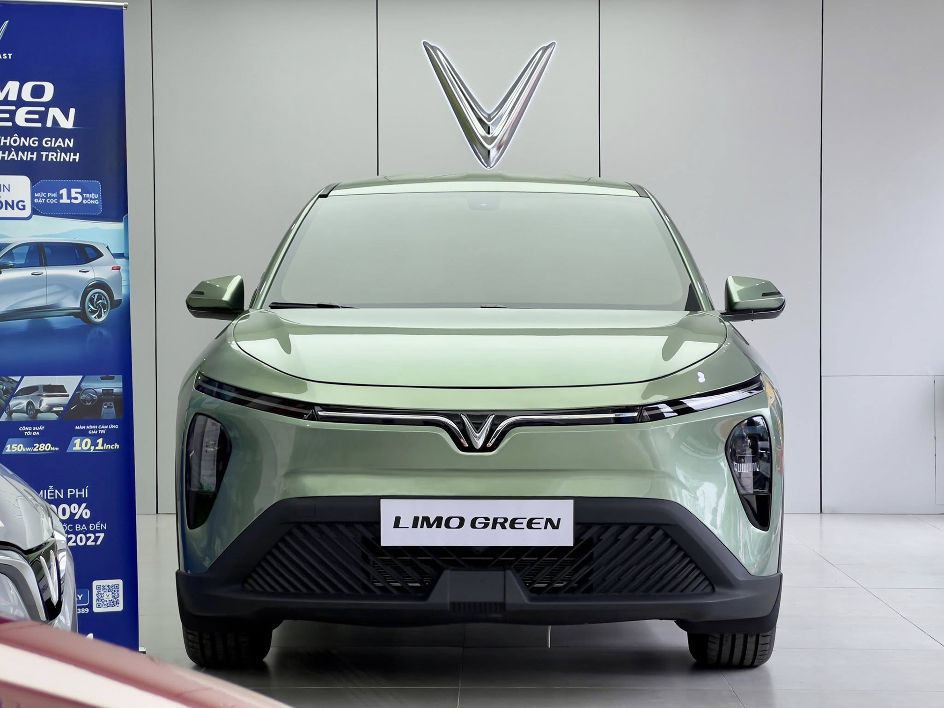 So sánh xe Xpander và Limo green, So sánh xe Xpander và Limo green – Lựa chọn hoàn hảo cho gia đình hiện đại, Vinfast Mỹ Đình | Đại lý xe ô tô Vinfast chính hãng uy tín tại Hà Nội