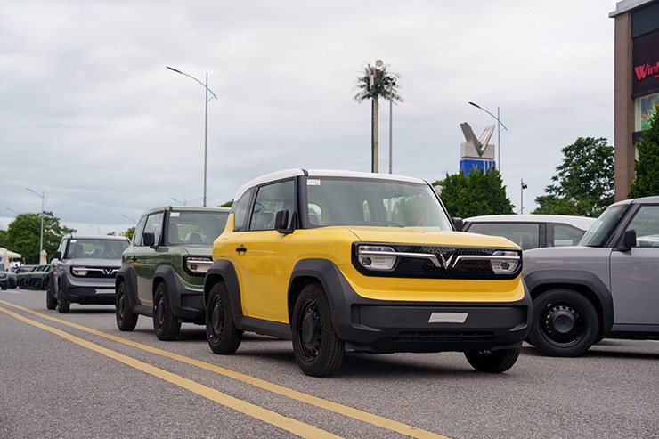 gi&aacute; xe vf3 lăn b&aacute;nh, VF3 Lăn B&aacute;nh Bao Nhi&ecirc;u? – Ph&acirc;n T&iacute;ch Chi Ph&iacute; To&agrave;n Diện, Vinfast Mỹ Đ&igrave;nh | Đại l&yacute; xe &ocirc; t&ocirc; Vinfast ch&iacute;nh h&atilde;ng uy t&iacute;n tại H&agrave; Nội