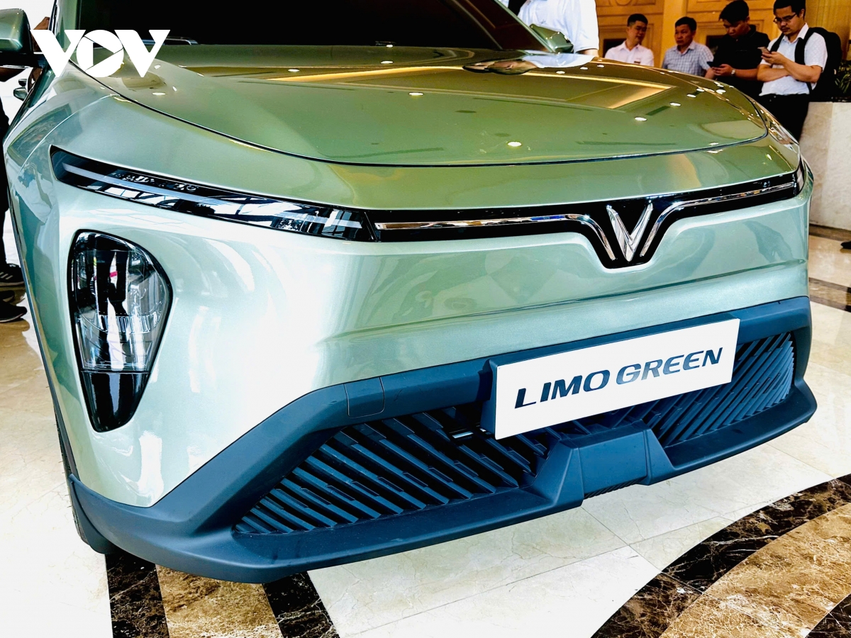 limo green, Limo Green – Xu Hướng Thuê Xe Sang Trọng và Bền Vững Tại Việt Nam, Vinfast Mỹ Đình | Đại lý xe ô tô Vinfast chính hãng uy tín tại Hà Nội