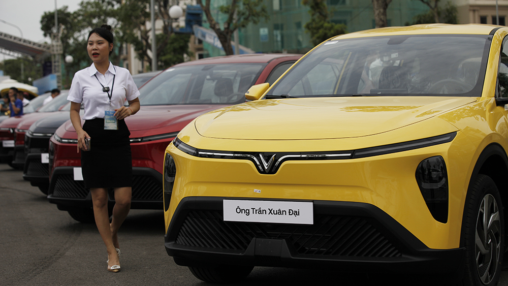 Xe limo green doanh số cao, Xe limo green doanh số cao – VinFast Limo Green vượt qua mọi đối thủ trong phân khúc MPV, Vinfast Mỹ Đình | Đại lý xe ô tô Vinfast chính hãng uy tín tại Hà Nội