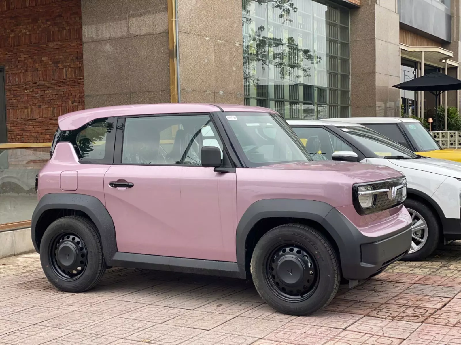 vinfast vf3 giá, Khám Phá Giá Cả Đầy Hấp Dẫn Của VinFast VF3 &#8211; Lựa Chọn Xe Điện Tương Lai, Vinfast Mỹ Đình | Đại lý xe ô tô Vinfast chính hãng uy tín tại Hà Nội