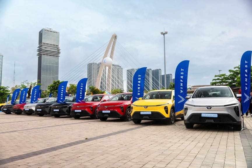 Top 10 thương hiệu b&aacute;n xe nhiều nhất th&aacute;ng 11/2025 - VinFast đang l&agrave; h&atilde;ng xe được nhiều người d&ugrave;ng nhất, Top 10 thương hiệu b&aacute;n xe nhiều nhất th&aacute;ng 11/2025 – VinFast đang l&agrave; h&atilde;ng xe được nhiều người d&ugrave;ng nhất, Vinfast Mỹ Đ&igrave;nh | Đại l&yacute; xe &ocirc; t&ocirc; Vinfast ch&iacute;nh h&atilde;ng uy t&iacute;n tại H&agrave; Nội