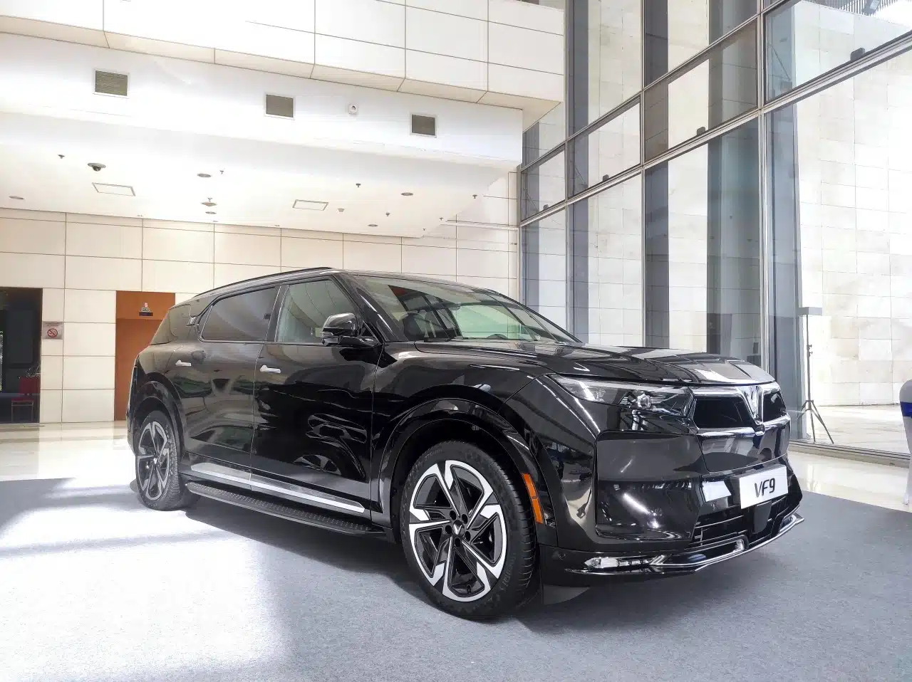 ưu điểm của xe vinfast vf9, Ưu điểm của xe VinFast VF9 – Khám Phá Những Đặc Điểm Nổi Bật, Vinfast Mỹ Đình | Đại lý xe ô tô Vinfast chính hãng uy tín tại Hà Nội