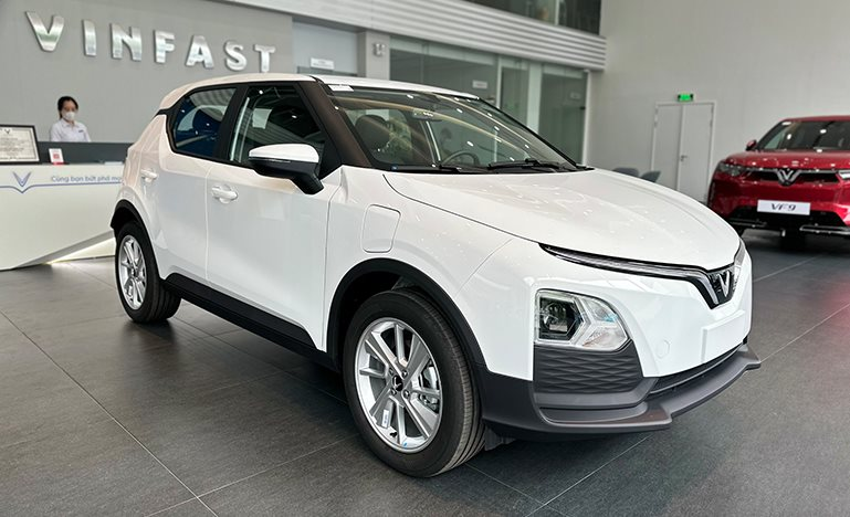 VF5 xe ô tô điện cho người mua xe lần đầu, VF5 xe ô tô điện cho người mua xe lần đầu – Hành trình khám phá sự hiện đại và bền vững, Vinfast Mỹ Đình | Đại lý xe ô tô Vinfast chính hãng uy tín tại Hà Nội