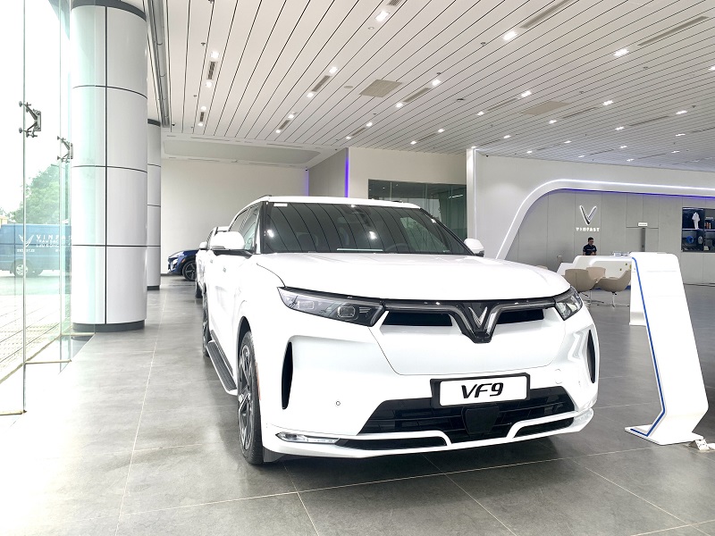 gi&aacute; b&aacute;n vf9, Kh&aacute;m Ph&aacute; Gi&aacute; B&aacute;n VF9 – Mẫu Xe Điện Đ&aacute;ng Chờ Đợi Từ VinFast, Vinfast Mỹ Đ&igrave;nh | Đại l&yacute; xe &ocirc; t&ocirc; Vinfast ch&iacute;nh h&atilde;ng uy t&iacute;n tại H&agrave; Nội