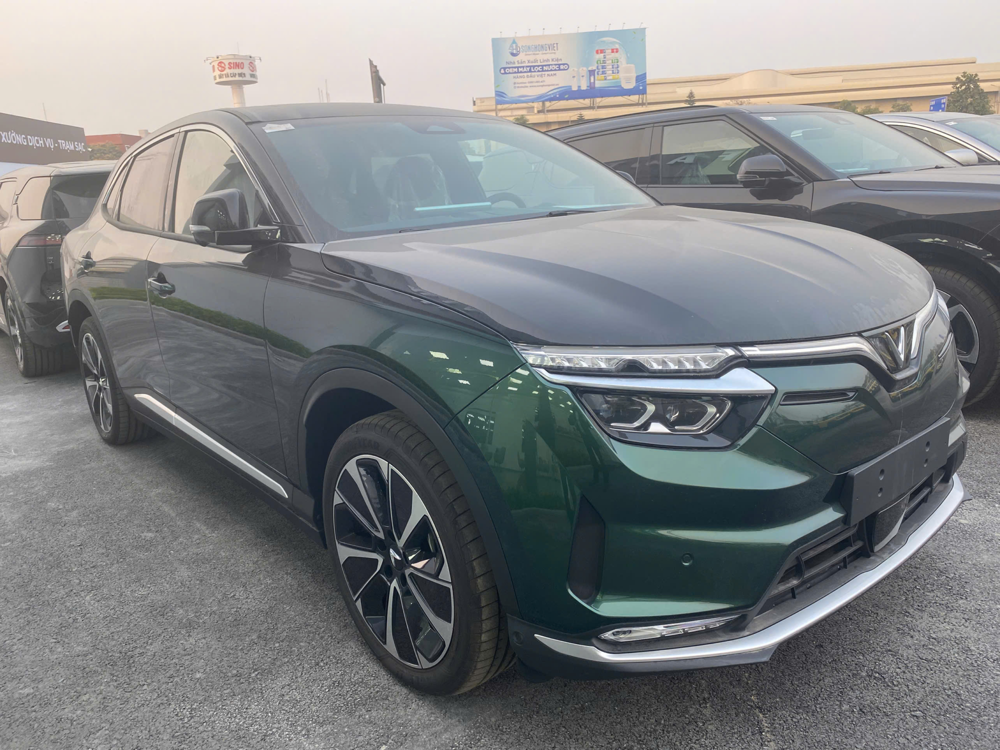 vf8, Kh&aacute;m Ph&aacute; Vf8 – Chiếc Xe Điện Đầy Tiềm Năng Trong Tương Lai, Vinfast Mỹ Đ&igrave;nh | Đại l&yacute; xe &ocirc; t&ocirc; Vinfast ch&iacute;nh h&atilde;ng uy t&iacute;n tại H&agrave; Nội