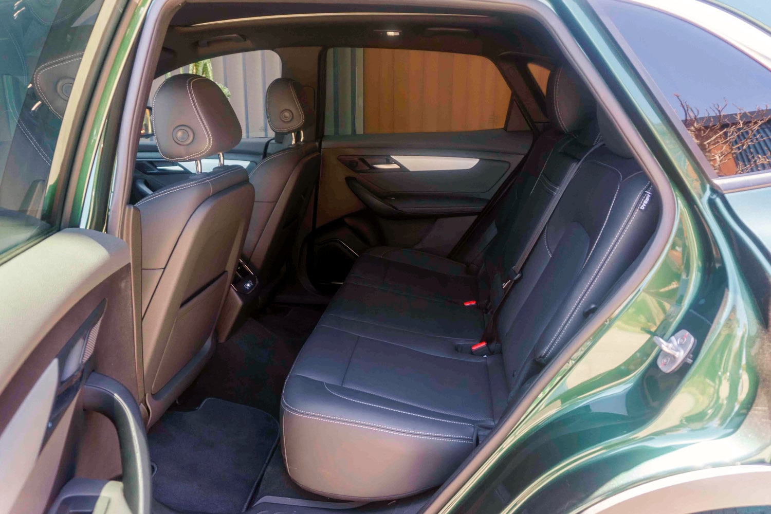 vf8, Kh&aacute;m Ph&aacute; Vf8 – Chiếc Xe Điện Đầy Tiềm Năng Trong Tương Lai, Vinfast Mỹ Đ&igrave;nh | Đại l&yacute; xe &ocirc; t&ocirc; Vinfast ch&iacute;nh h&atilde;ng uy t&iacute;n tại H&agrave; Nội