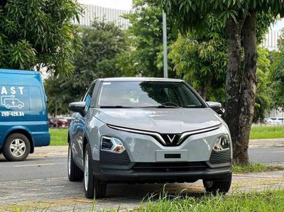 Gi&aacute; xe VF5 th&aacute;ng 3, Gi&aacute; xe VF5 th&aacute;ng 3 – Cập nhật gi&aacute; b&aacute;n mới nhất v&agrave; những điểm nổi bật của mẫu SUV cỡ A+ của VinFast, Vinfast Mỹ Đ&igrave;nh | Đại l&yacute; xe &ocirc; t&ocirc; Vinfast ch&iacute;nh h&atilde;ng uy t&iacute;n tại H&agrave; Nội