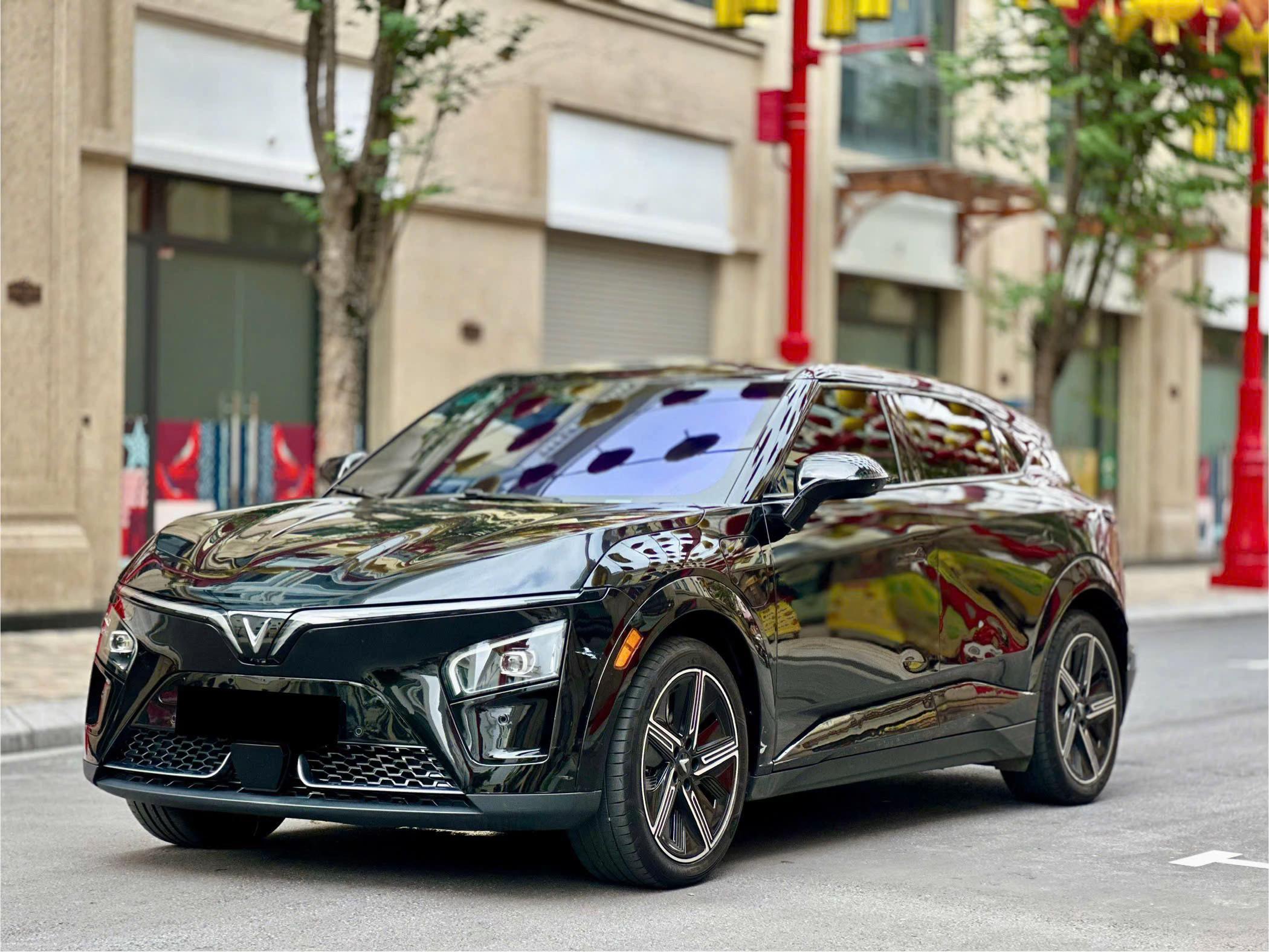 Xe VinFast VF7, Kh&aacute;m Ph&aacute; Xe VinFast VF7 – Cuộc C&aacute;ch Mạng Trong L&agrave;n Xe Điện Việt Nam, Vinfast Mỹ Đ&igrave;nh | Đại l&yacute; xe &ocirc; t&ocirc; Vinfast ch&iacute;nh h&atilde;ng uy t&iacute;n tại H&agrave; Nội